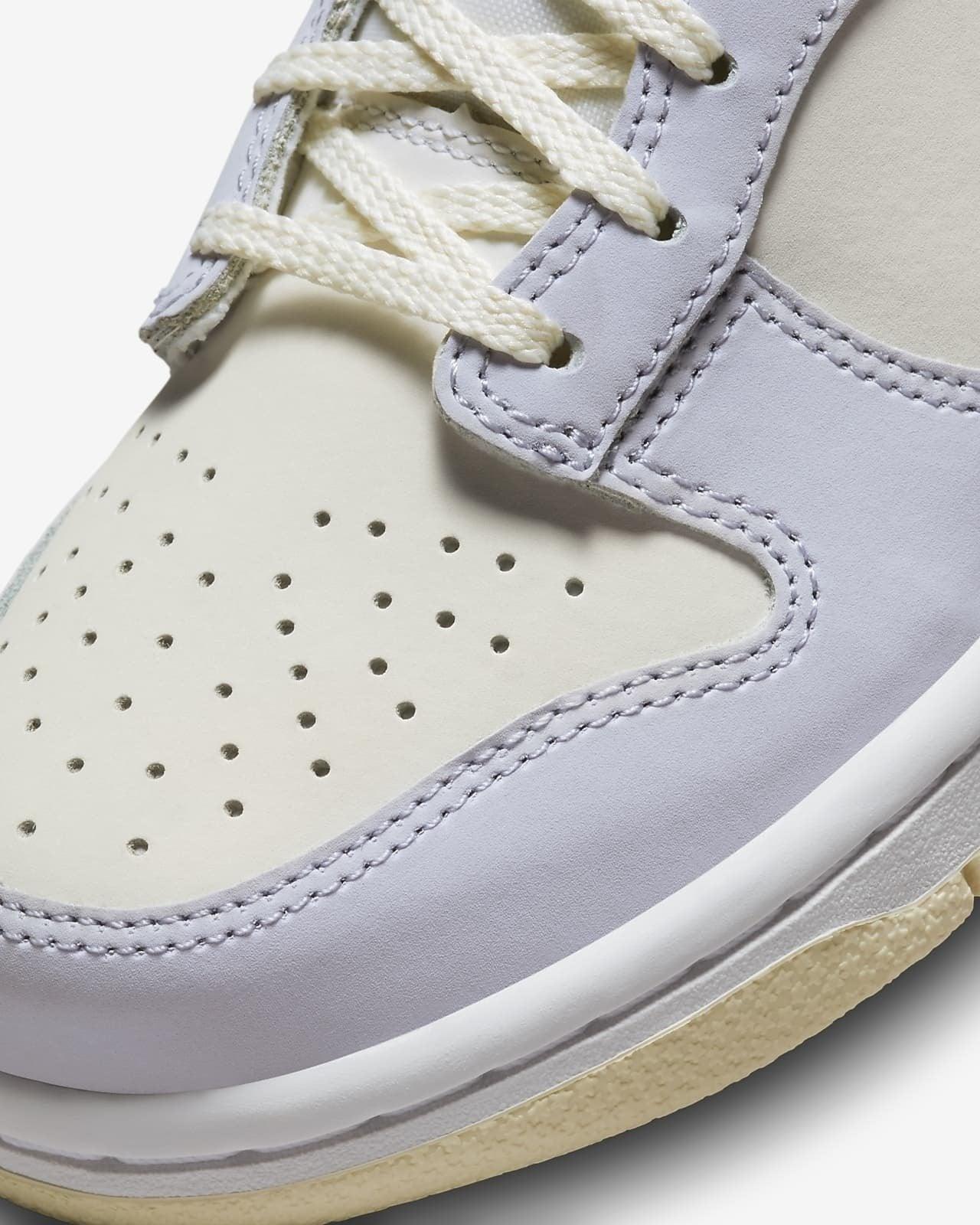 Nike Dunk Low SE